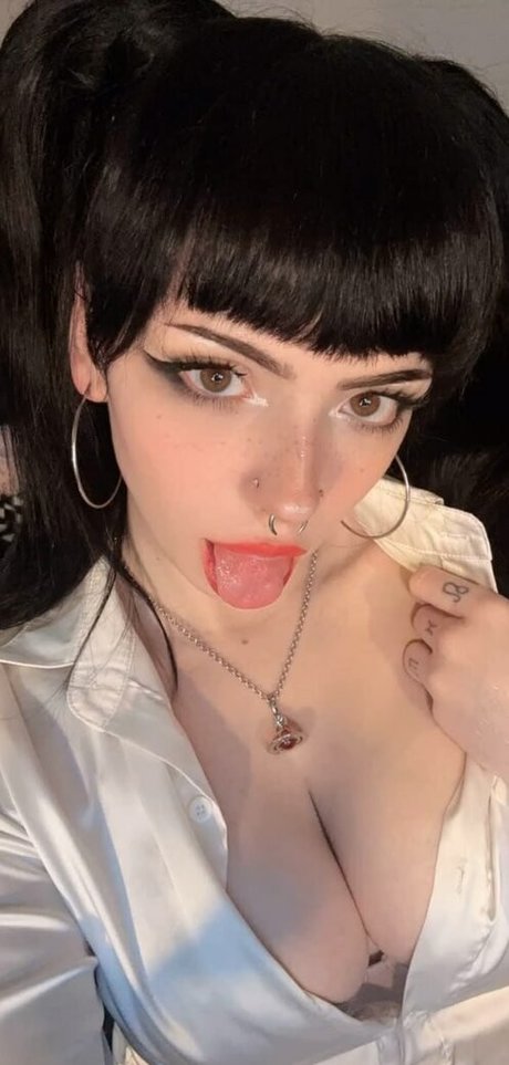 Emma Langevin star high quality img