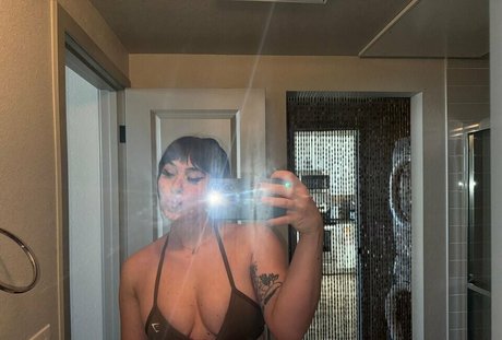 Lovelo044 sexy pornstar pics