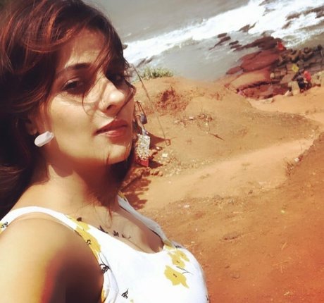 Vansheen Verma Sumbriya star best img