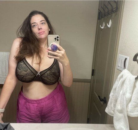 Fly s0uth pornstar sexy archive