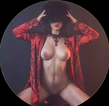 Taleia Model star nude pictures