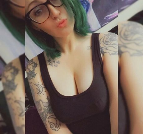 Curious Creature pornstar nude galleries