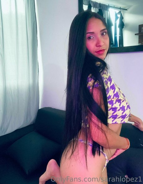 sarahlopez1 model photos