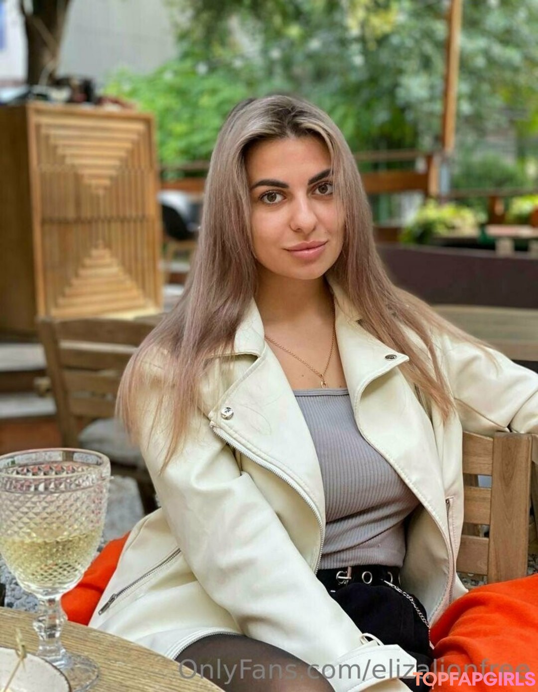 candyadria naked actress img