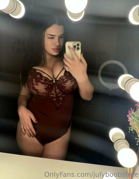 julyyysfree adult actress images