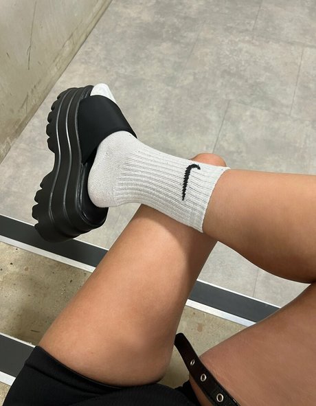 jessicarabbitrose sex star photo