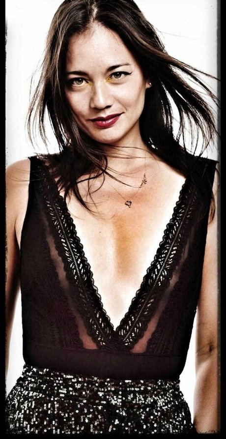 Alize Lim top model img