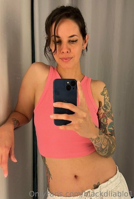 blackdiiablo hot model gallery