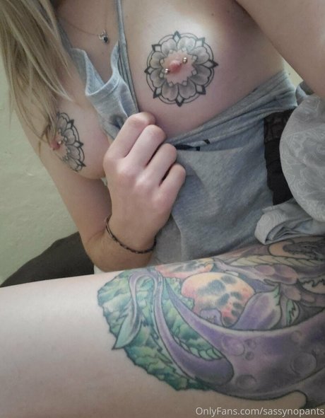 teen glasses onlyfans nudes pic