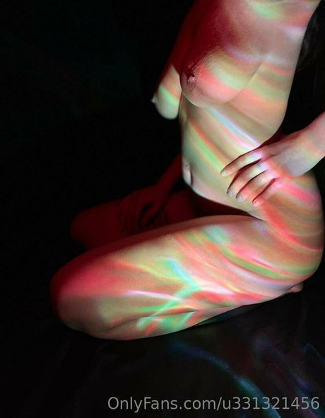 whiskey girl19 star art pictures