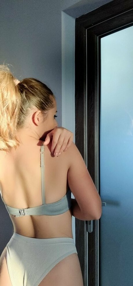 nyco1313 model art galleries