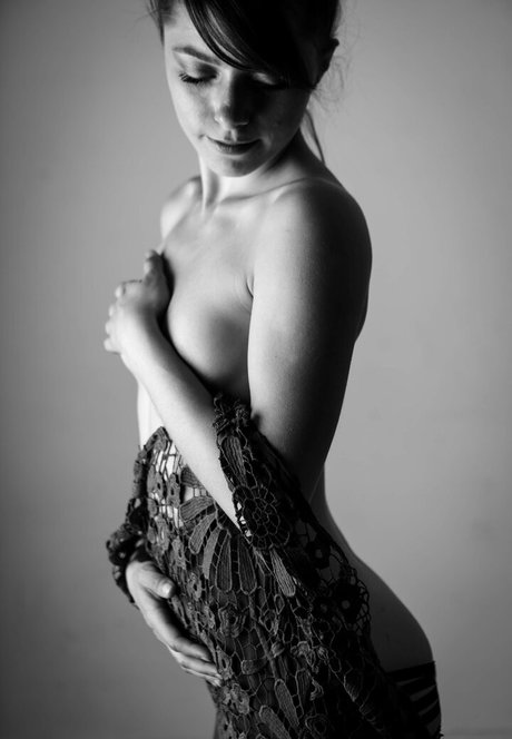 tiny chipie free hot actress galleries