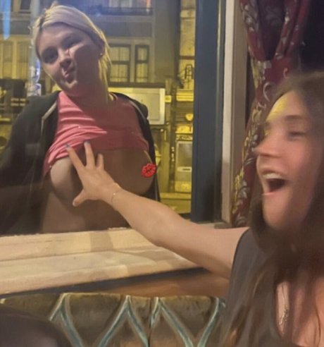 Sabrina Fuentes star hd image