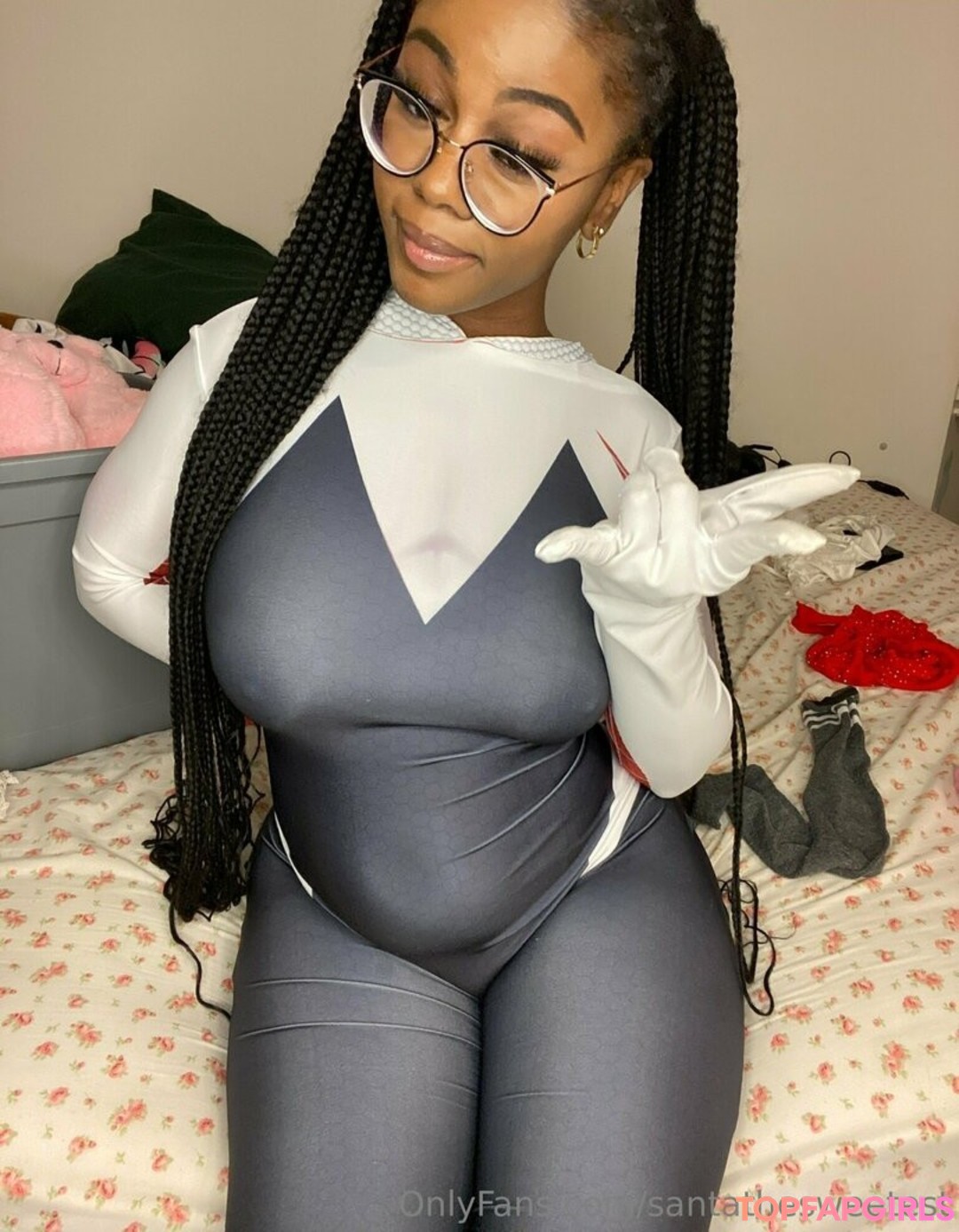 santathesweetest pornographic actress pic