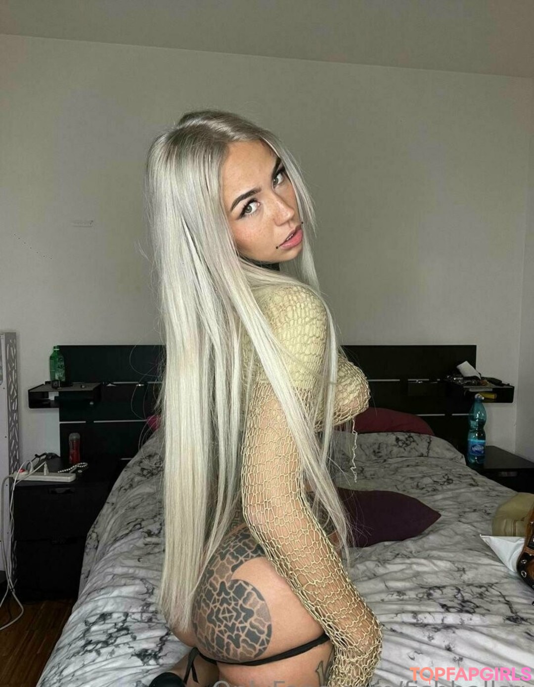 fishballsg exclusive model pics