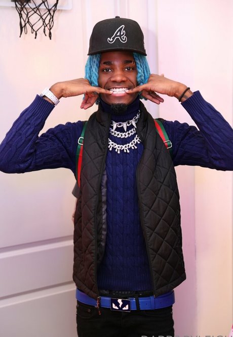 Dabbgasmmm pretty model pics