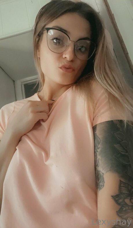 curvy muscle onlyfans art nude galleries
