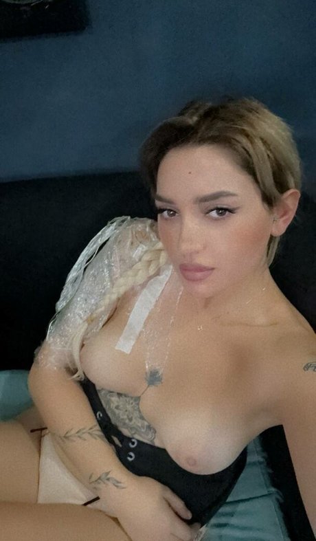 meribabe top star gallery