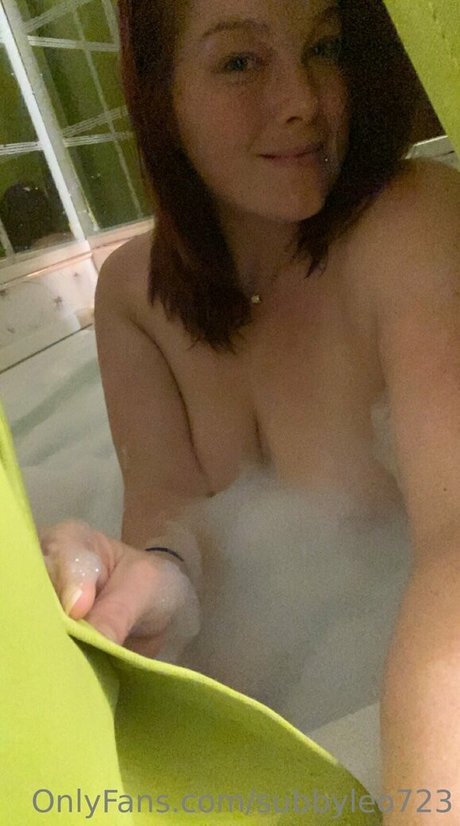 subbyleo723 porn actress picture