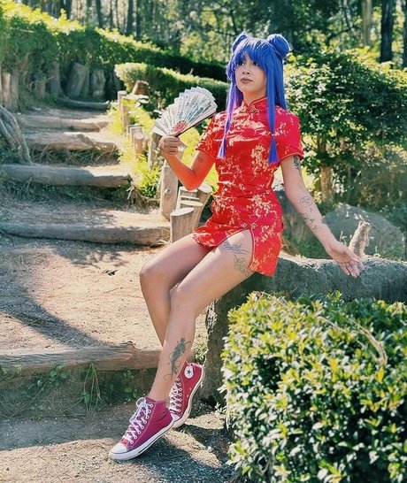 Sailor Gwen star nude galleries