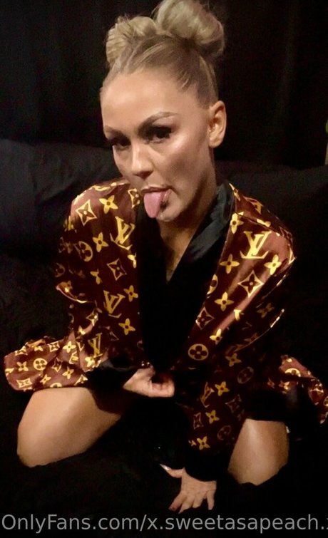 x sweetasapeach x star high quality pictures