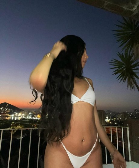 Luarabebe perfect pornstar gallery