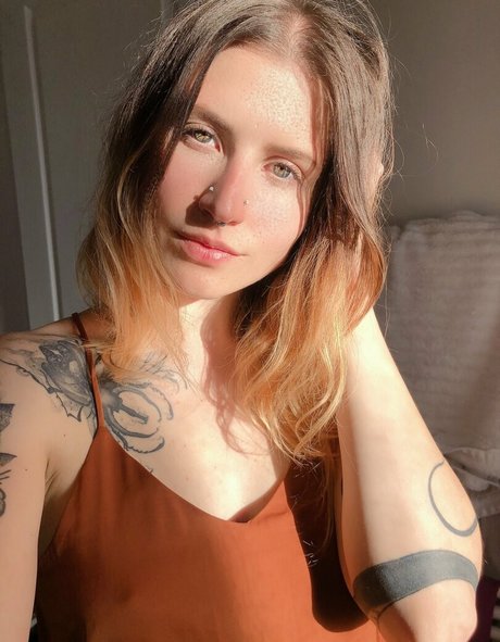 freematoushka model pretty pictures