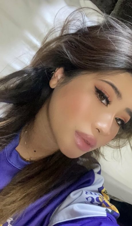 bae geisha model nude photos