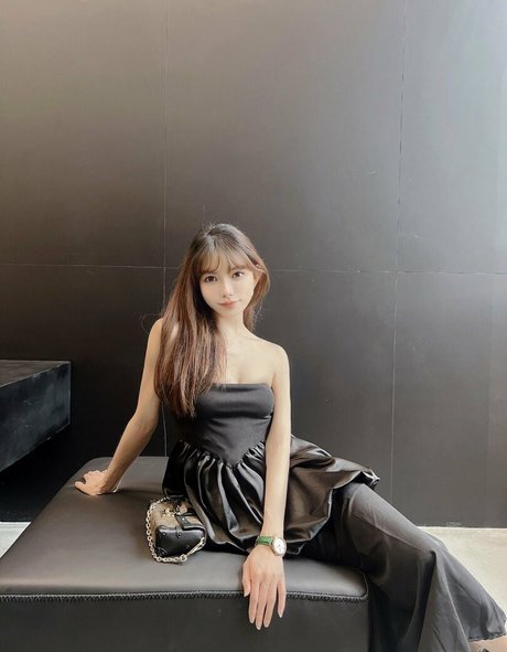 TS Xinxiaoxian_ pornographic actress img