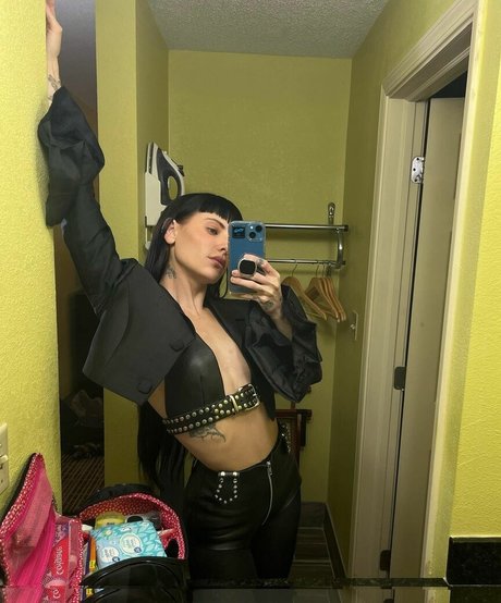 Lilith Czar perfect model pic