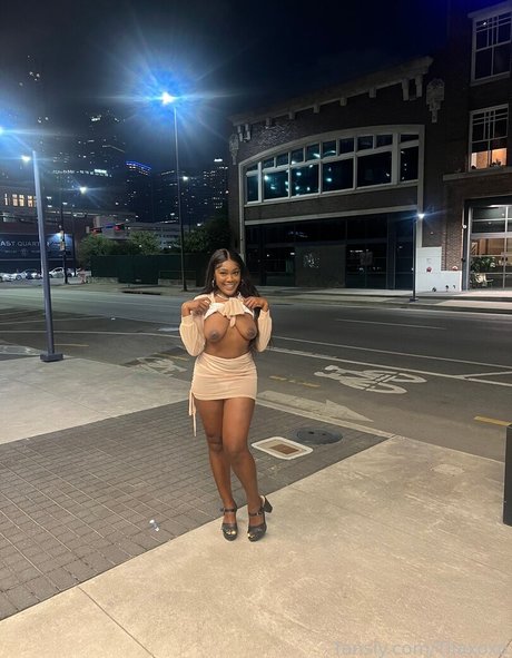 Tila Totti star hot images