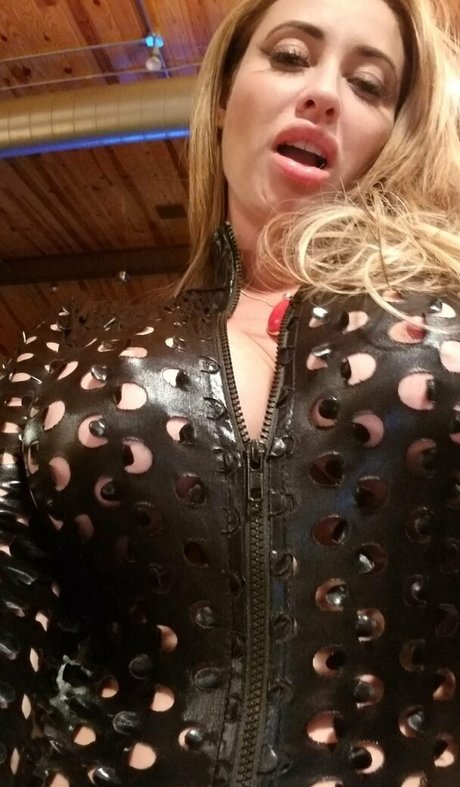 evabnotty porn model pictures