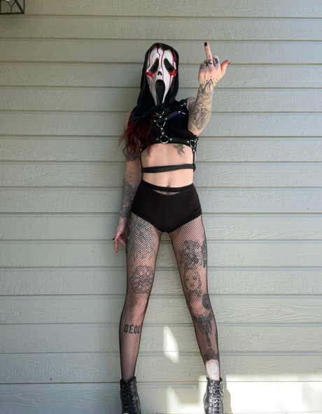 azurestorm model nice photo