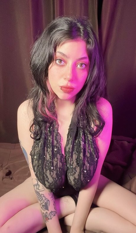 kittydanx model hd photo