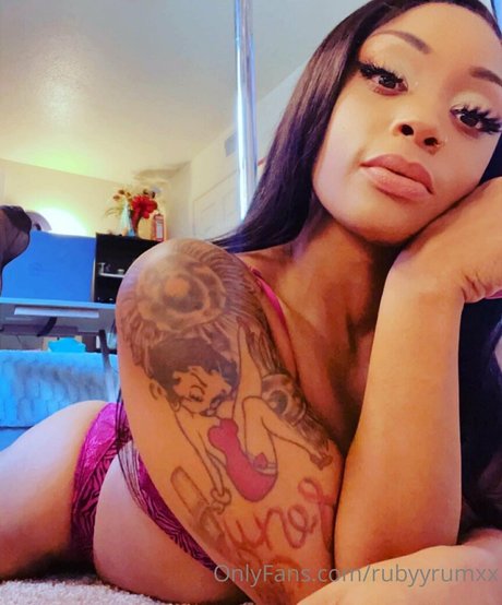 rubyyrumxx star erotic photos