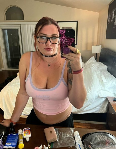 devikurr nude model pics