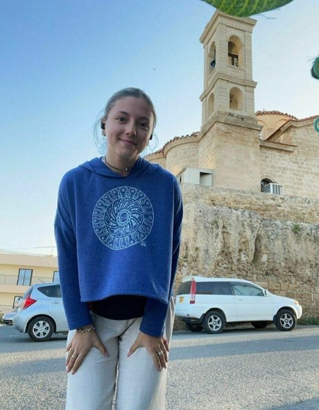 leamoore nice star pictures