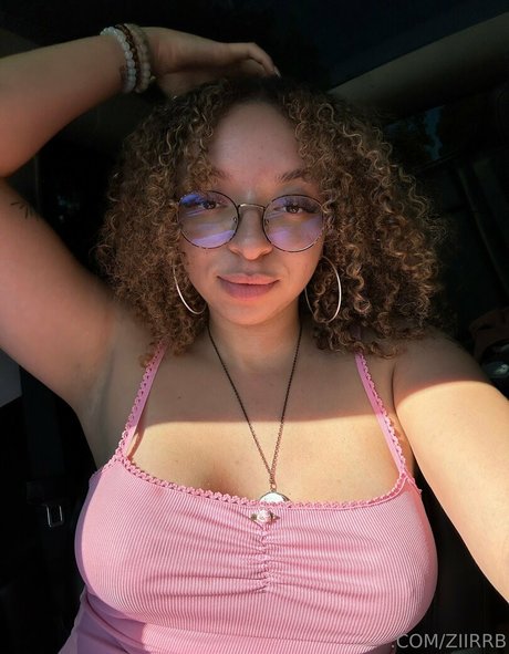 ziirrb naked star photos