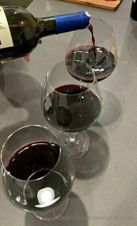 sunny bunny xx nudes star archive