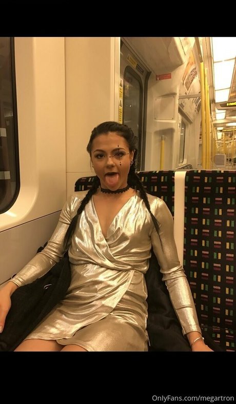 megartron model nudes images