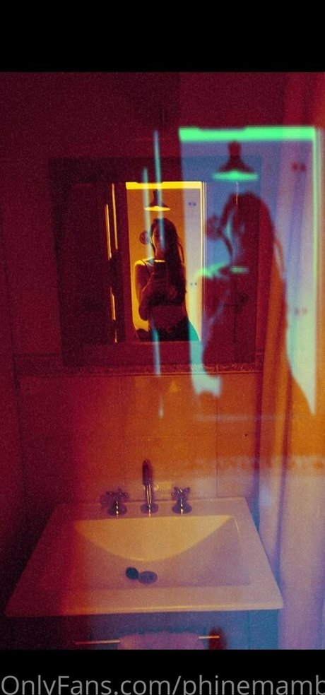 phinemamba hot pornstar pics