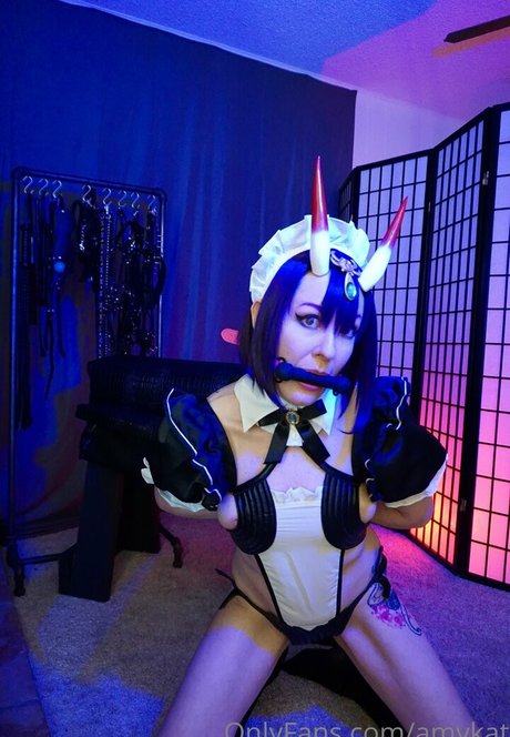 amykat beautiful model pics