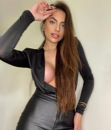 Isa Rockenbach sex model pictures