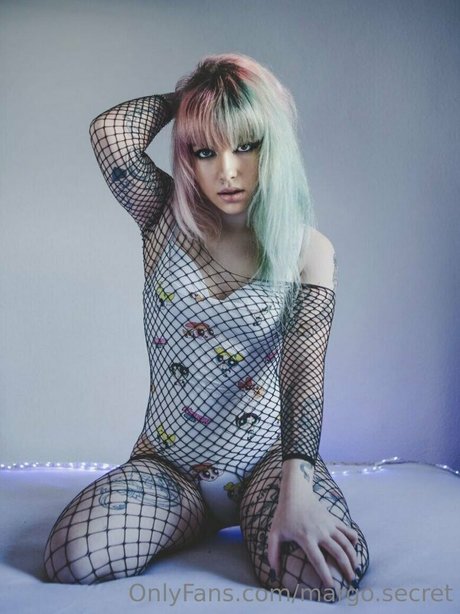 margo secret star naked photos