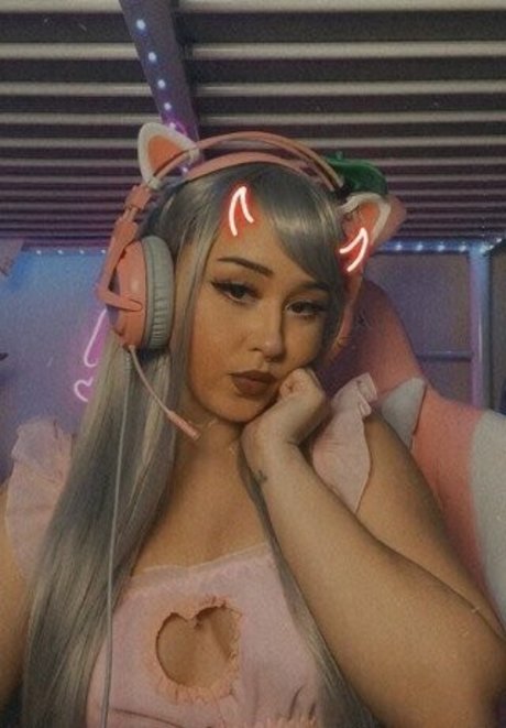 sk8rscout 2 nice actress pictures