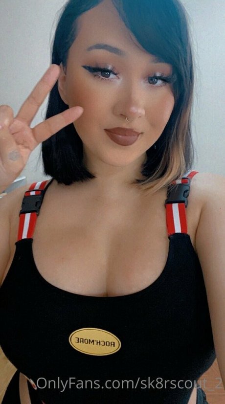 sk8rscout 2 nudes actress photos