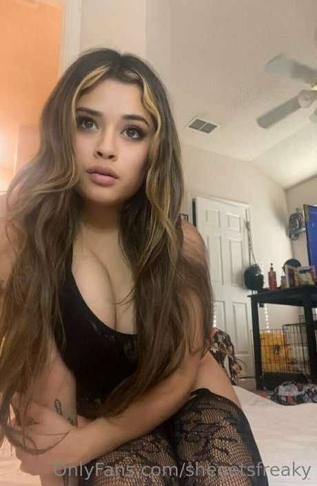 shegetsfreaky pornstar naked galleries
