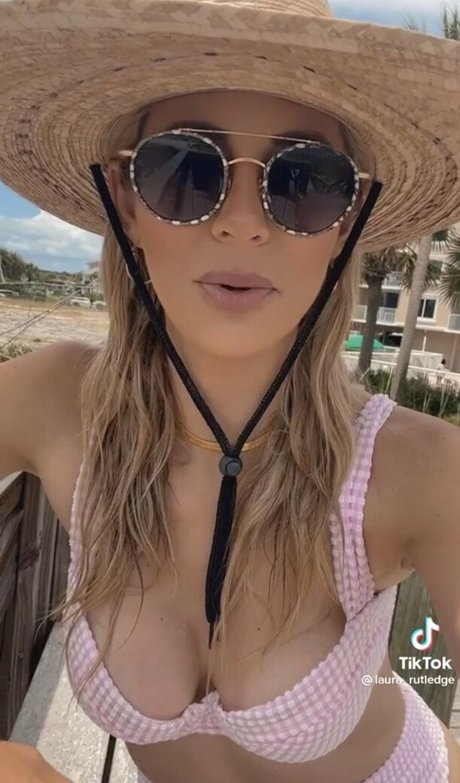 Laura Rutledge free actress pictures