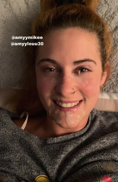 amyymikee30 beautiful actress pic