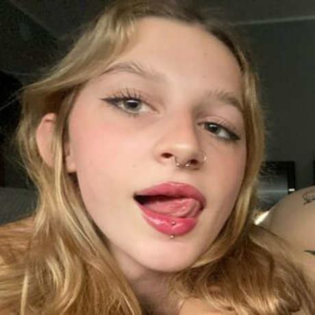 freyarey nude actress img